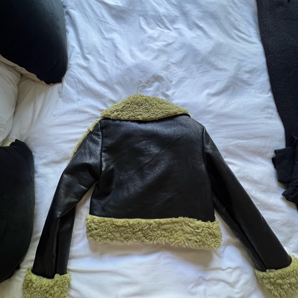 Fashion nova vegan leather jacket - Picture 3 of 3